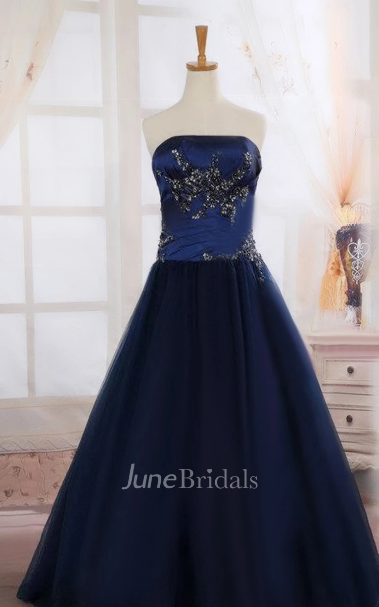 Strapless Floor-length Tulle Ball Gown With Appliques