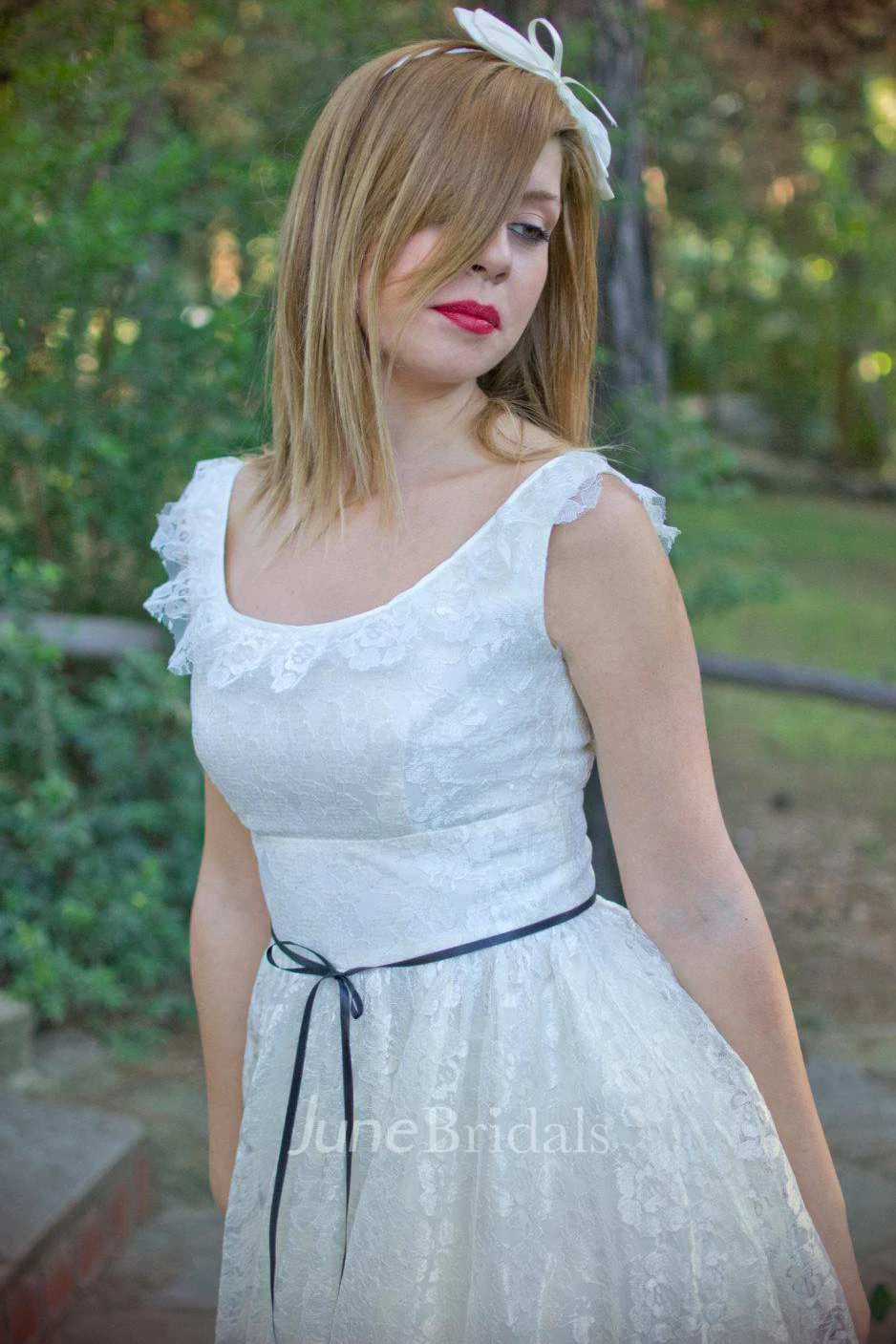 Short Mini Tea-Length Satin Lace Wedding Dress