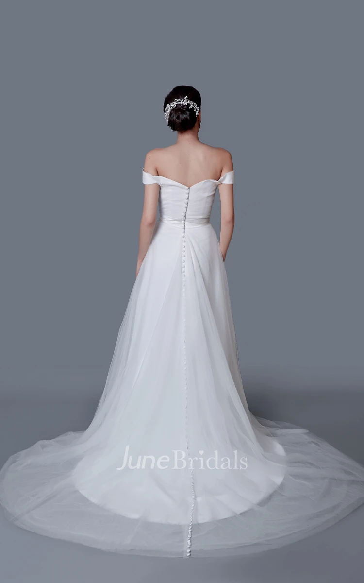 Elegant Off-the-shoulder A-line Tulle Dress With Low-V Back