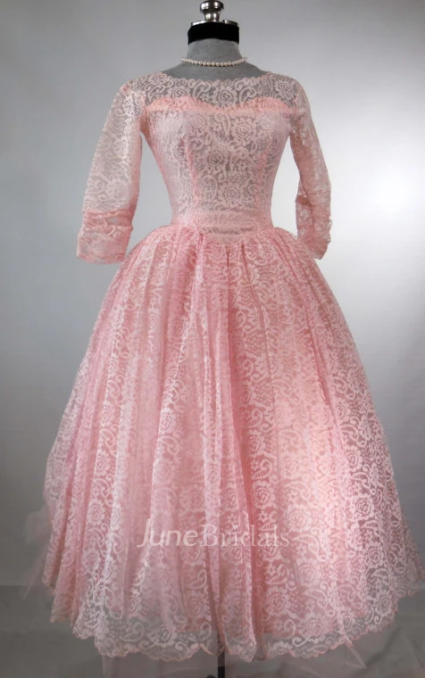 Vintage Long-sleeved Lace Ball Gown With Ruffles