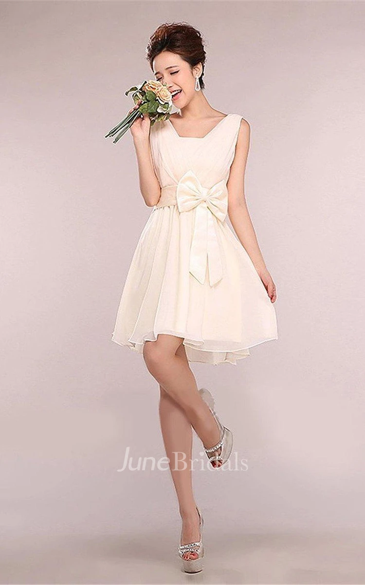 Feminine Chiffon Short Dress With Satin Bow