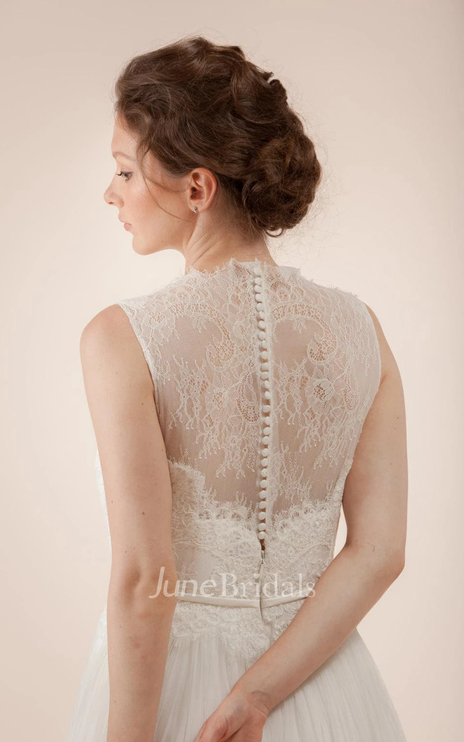 Long Sleeveless A-Line Tulle Wedding Dress With Sheer Back