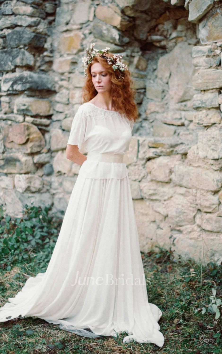 Boho Non-Corset A-Line Chiffon Wedding Dress With Pleats