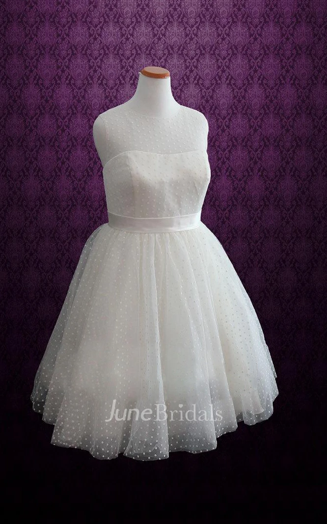 Short Knee-Length Tea-Length Tulle Satin Weddig Dress