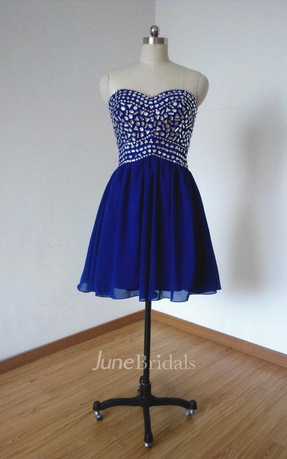 Mini Sweetheart Chiffon Dress With Beading