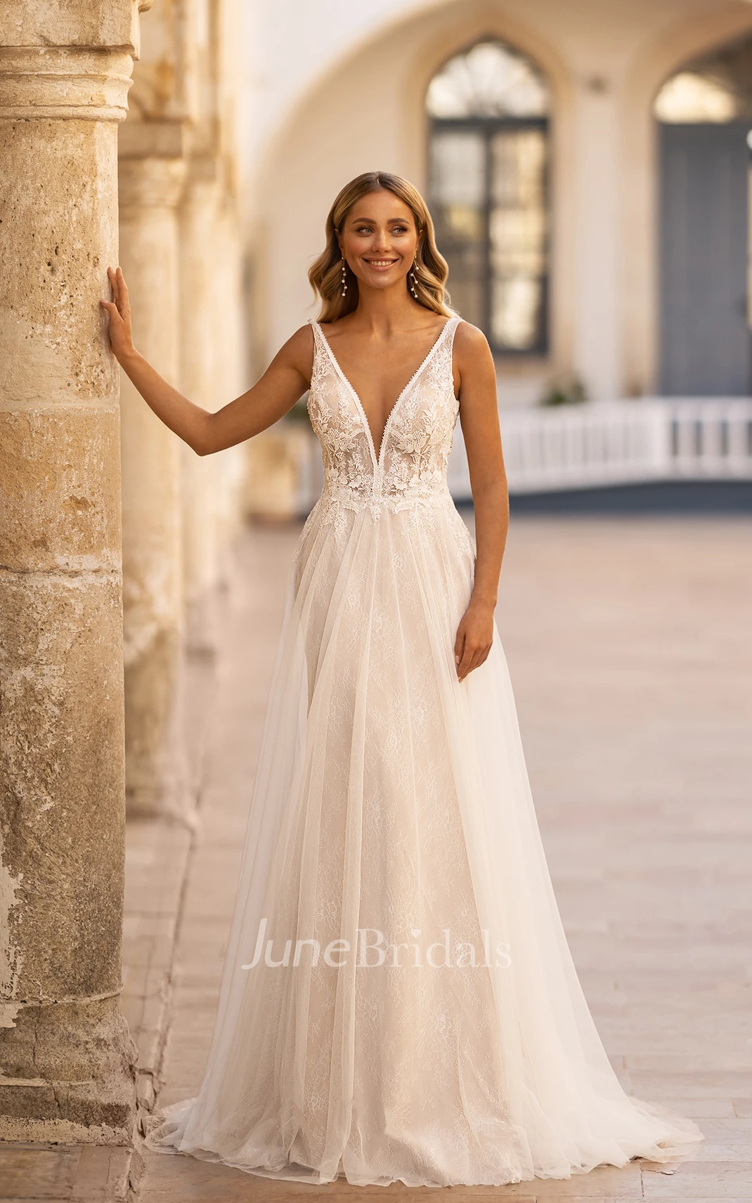 Sexy Garden Style Tulle Spaghetti Sleeveless Corset Back Wedding Dress with  Appliques - June Bridals