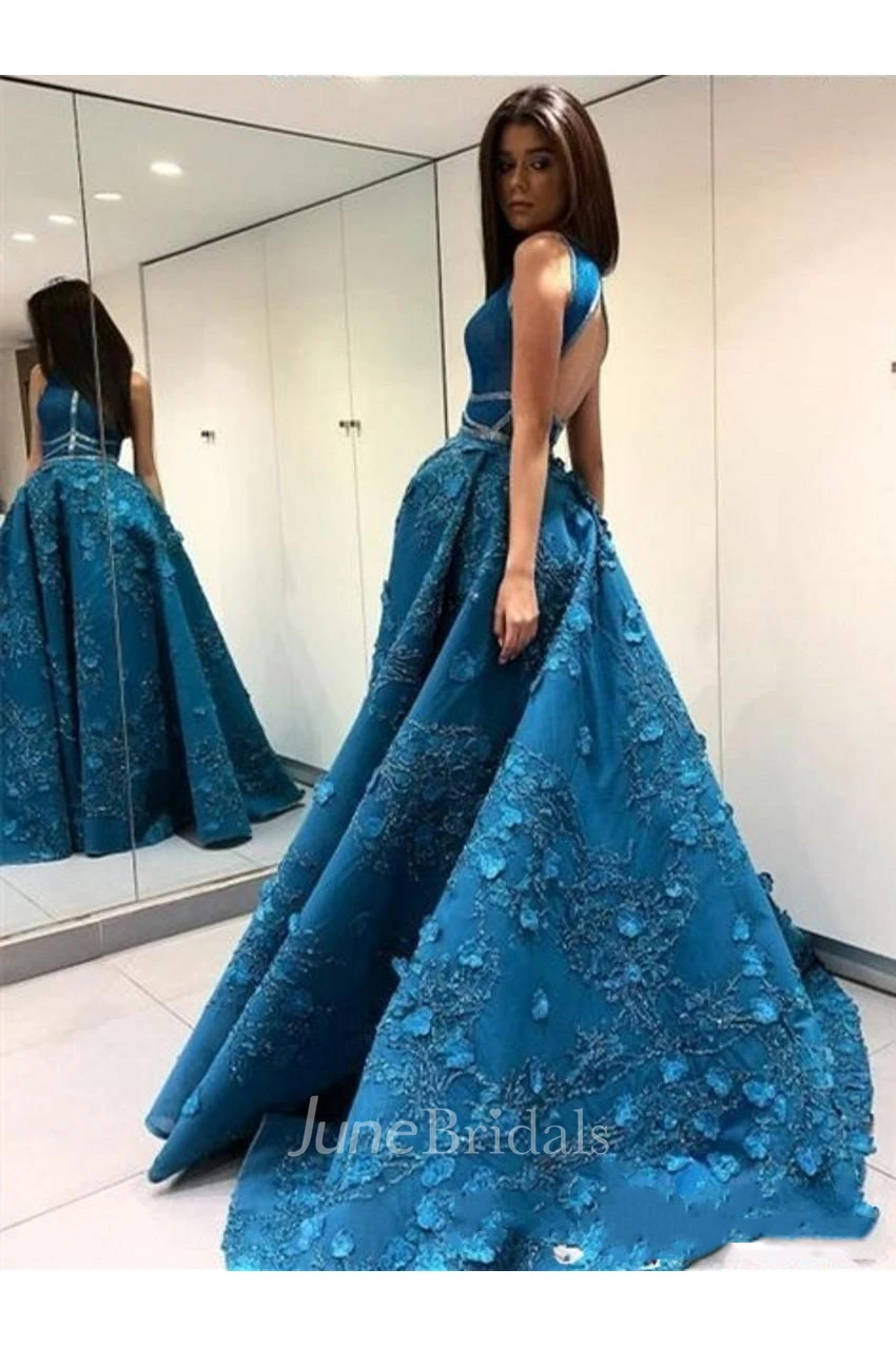 A-Line Floor-Length Keyhole Scoop-Neck Satin With Dlicate Appliques For Prom