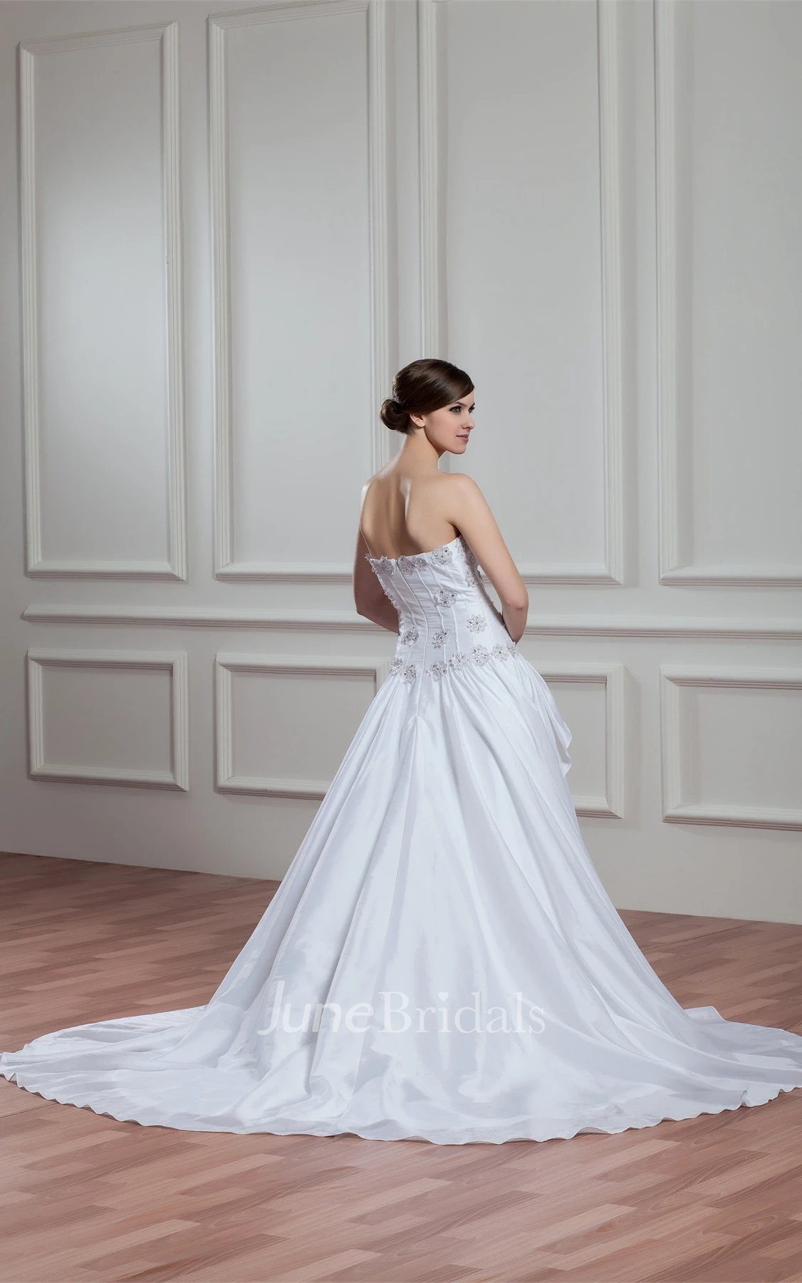 Sweetheart A-Line Pleated Dress with Flower and Stress