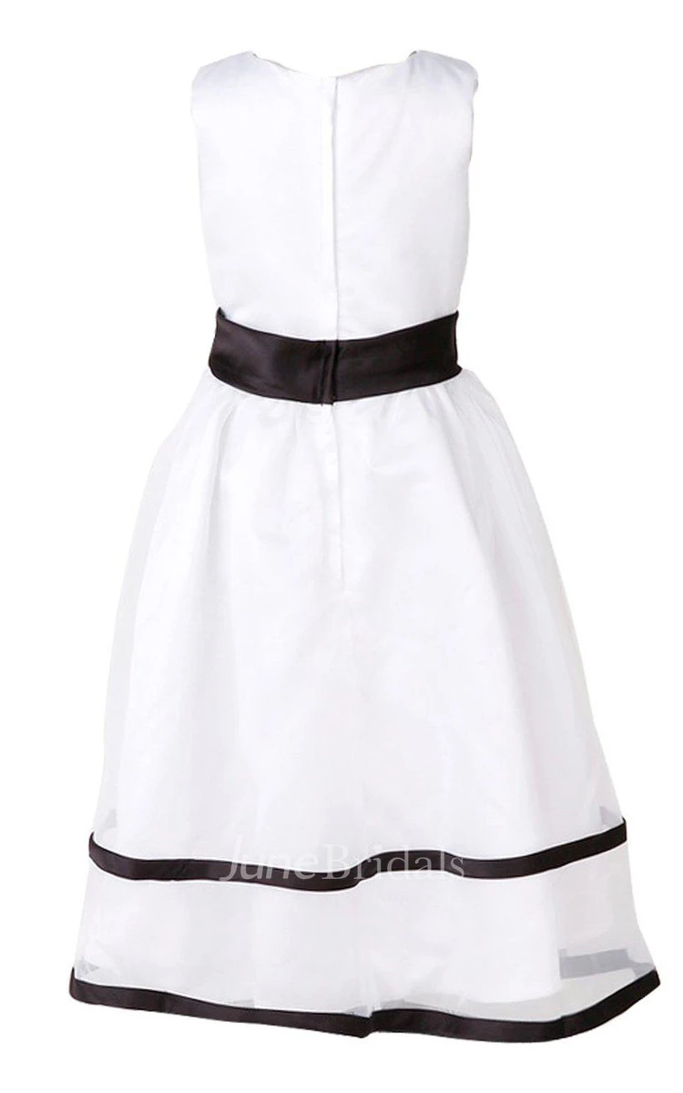 Sleeveless A-line Dress With Floral Waist