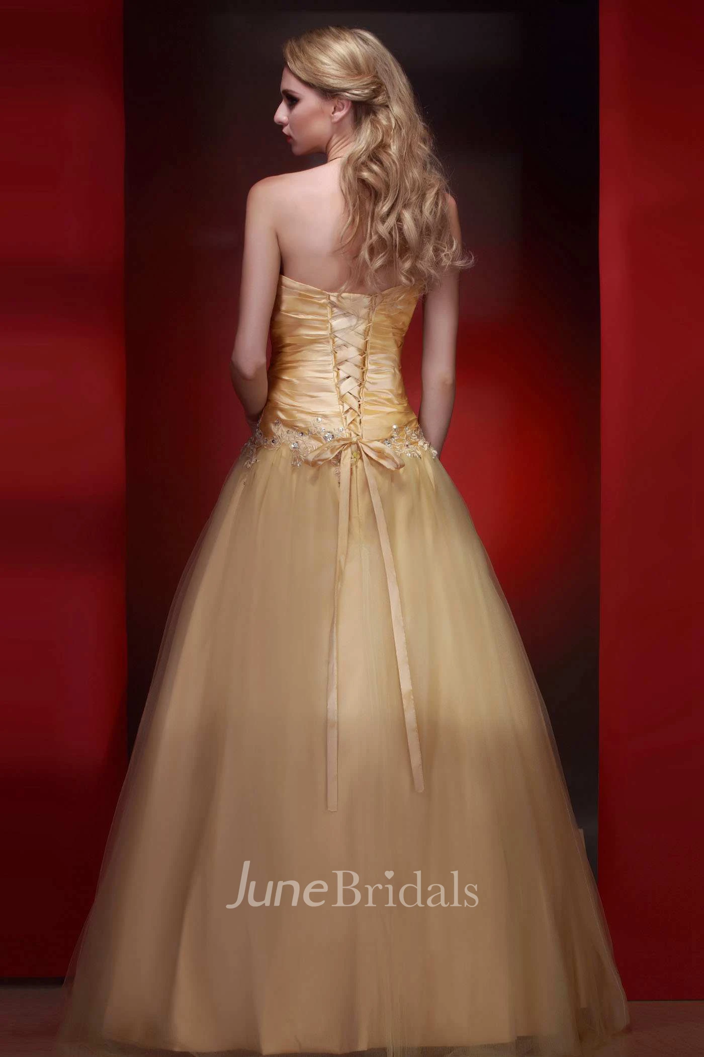 Sleeveless Ruched Beaded A-line Tulle Gown 