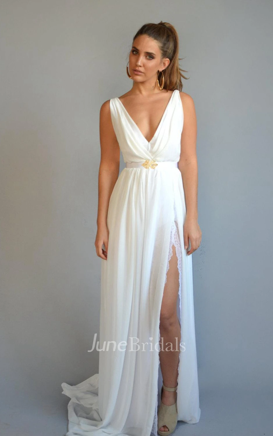 Sheath Chiffon Split Front Sleeveless Dress With Sweep Train