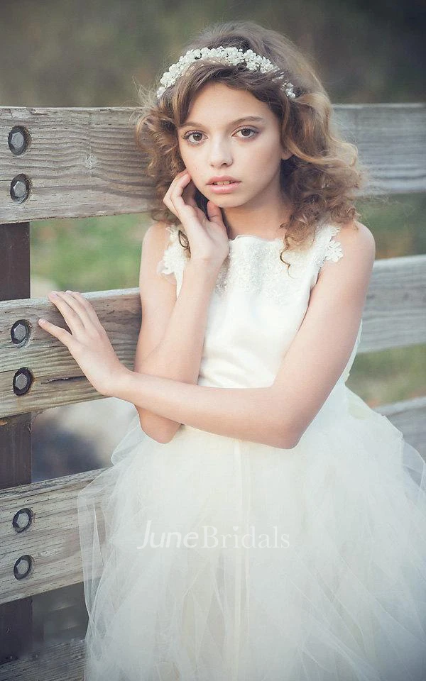 Sleeveless Lace Neck Tulle Dress With Beading