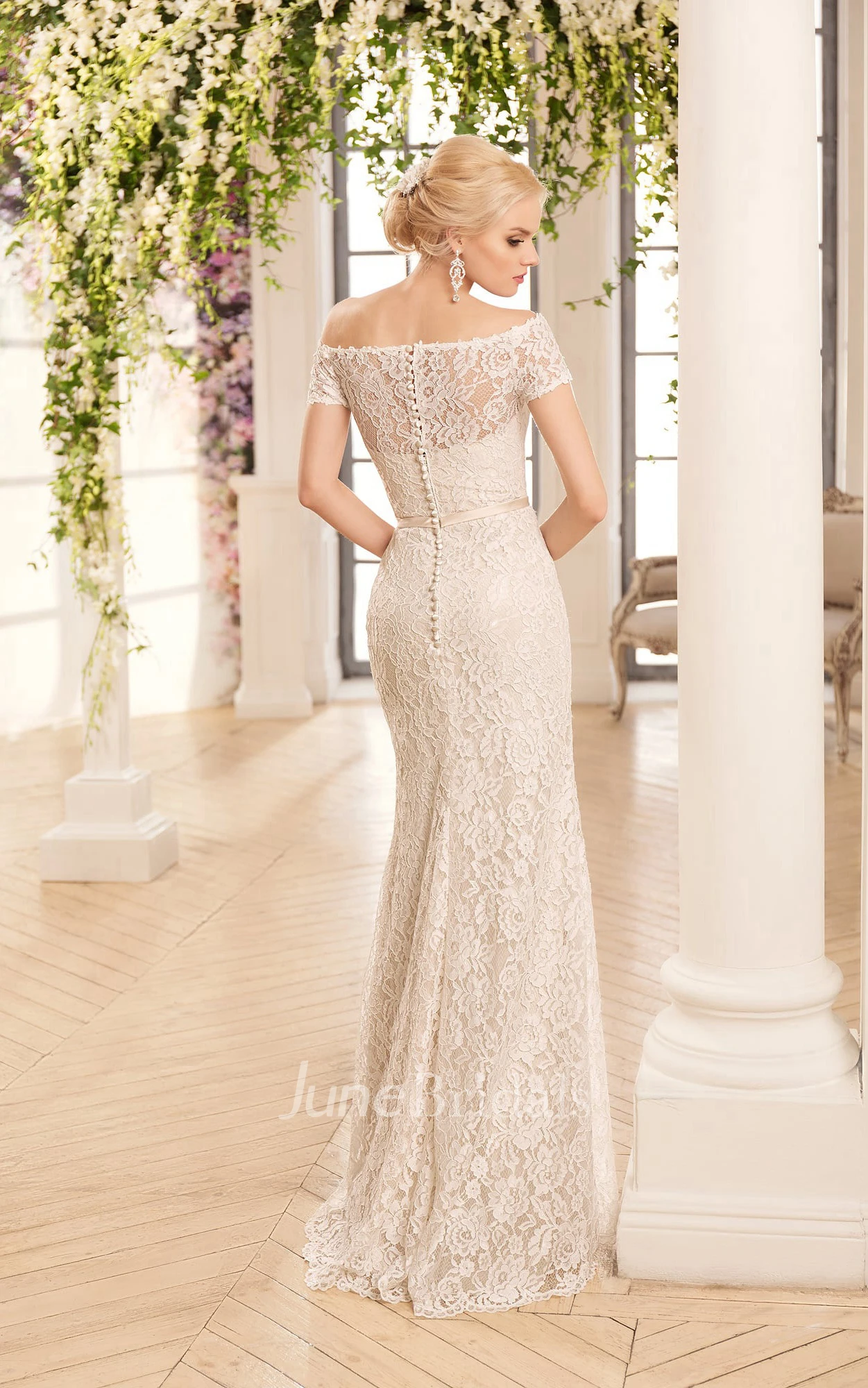 Sheath Maxi Off-The-Shoulder Illusion Lace Dress