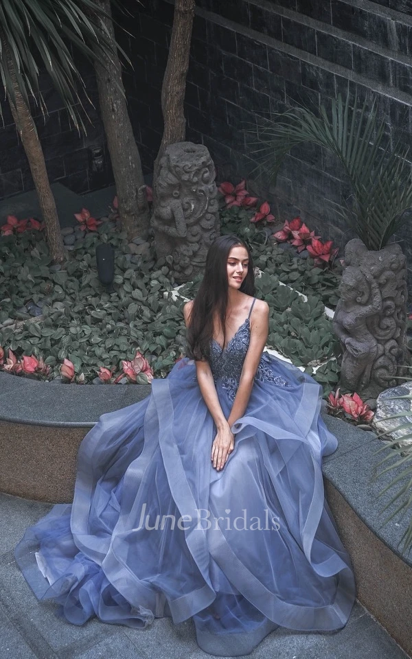 Elegant A-Line Spaghetti V-neck Tulle Sleeveless Evening Dress