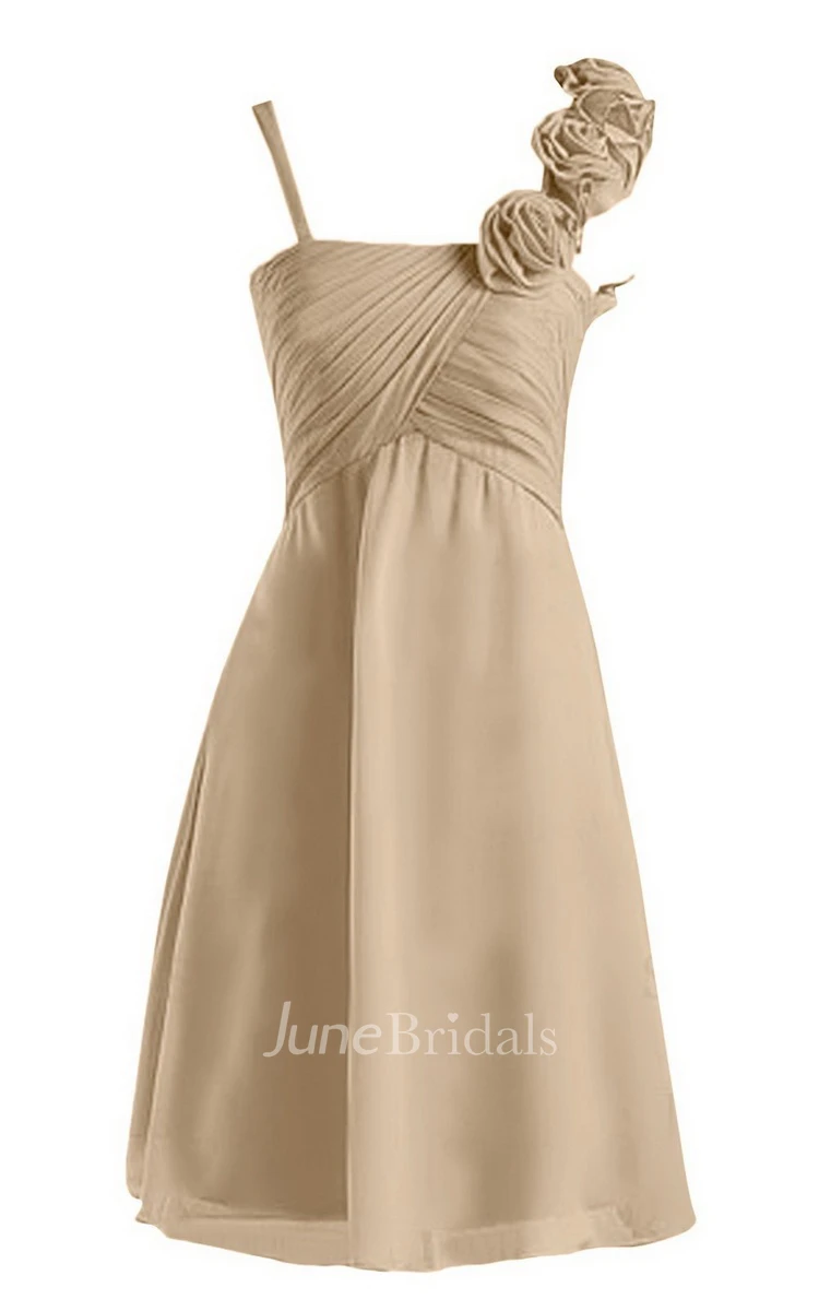 Spaghetti Straps Basque Waist Wedding Dress With 3D-Flower