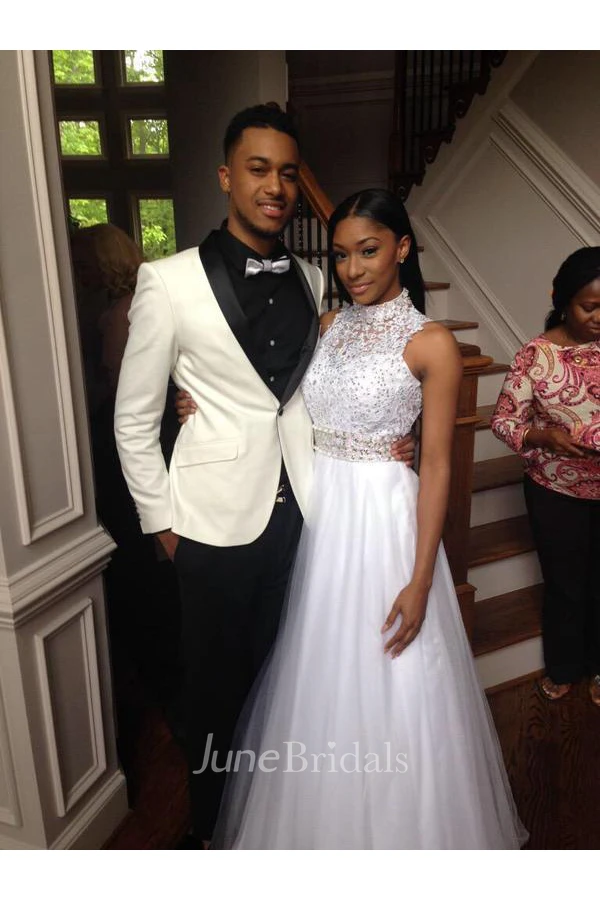 Glamorous White Beadings Tulle Wedding Dress Halter Floor-length