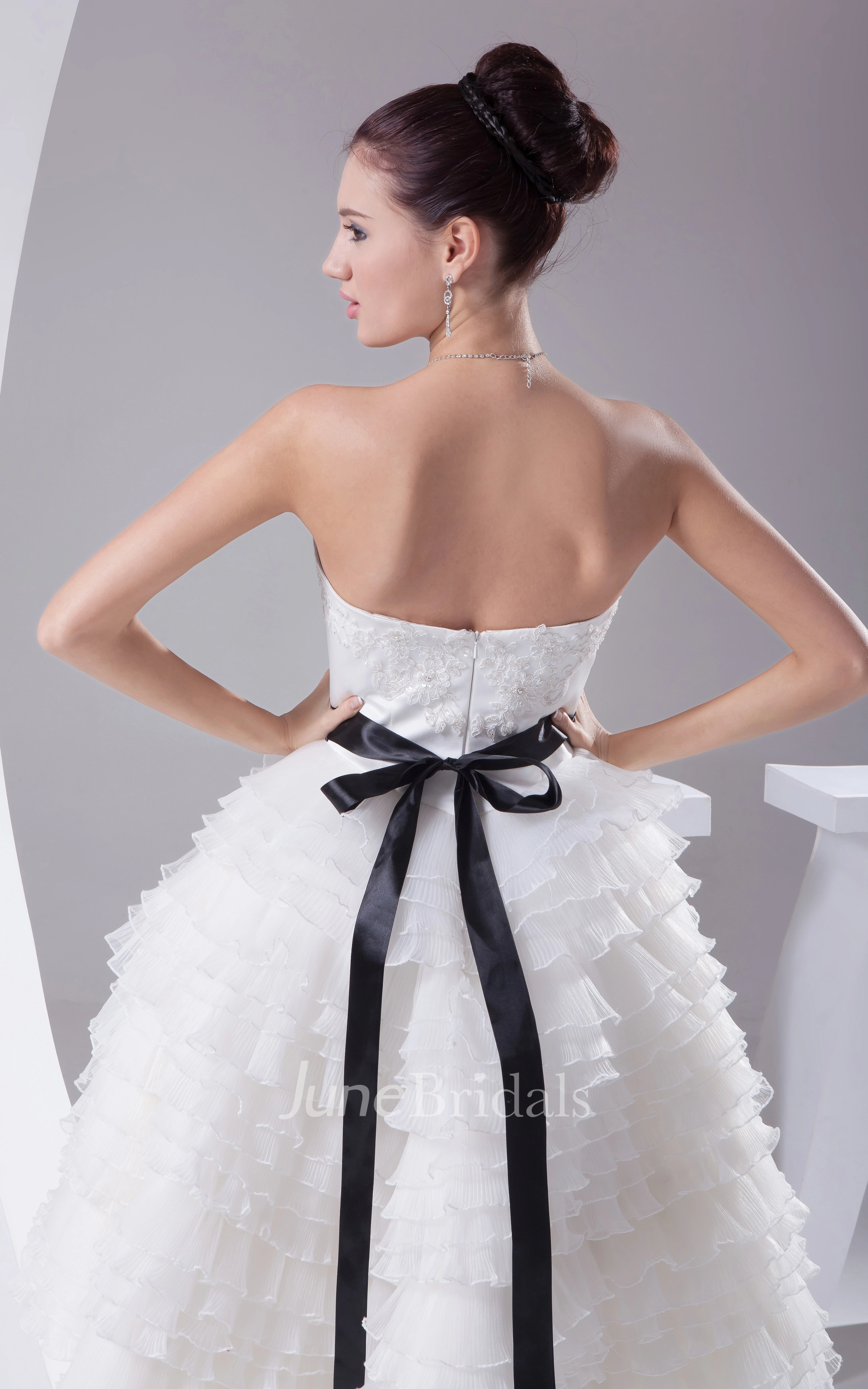 Sweetheart High-Low A-Line Dress With Tiers and Appliques