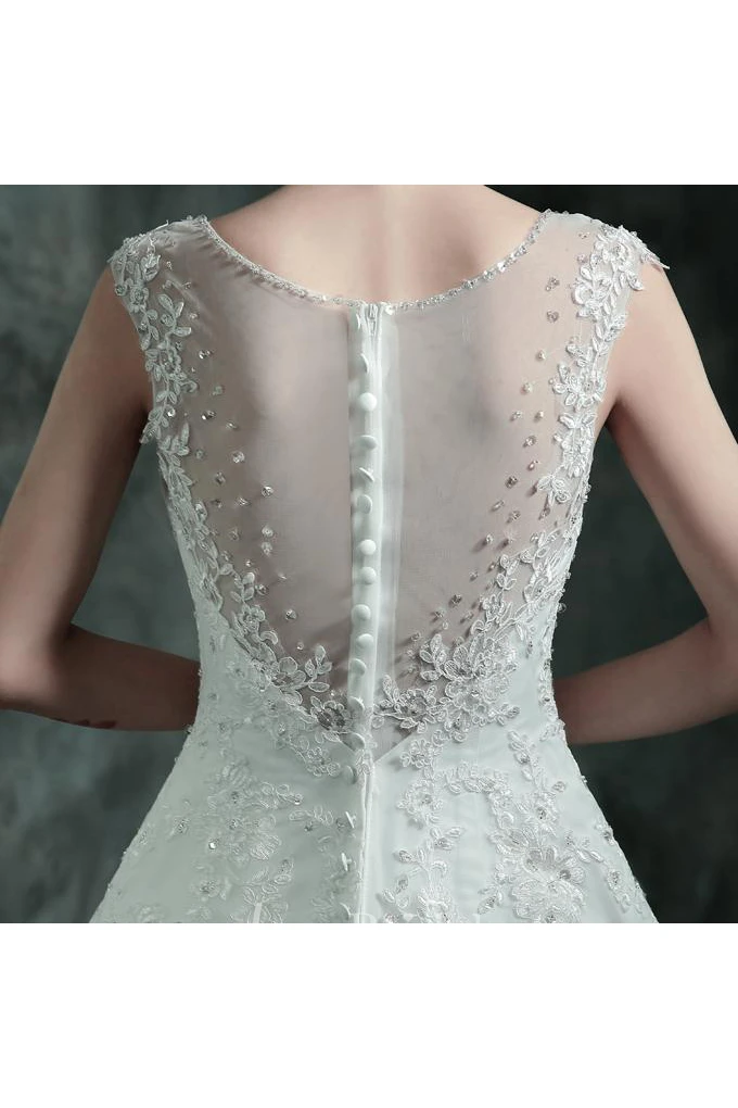 Gorgeous Sleeveless V-Neck Lace Appliques Wedding Dresses Long Train With Beadings