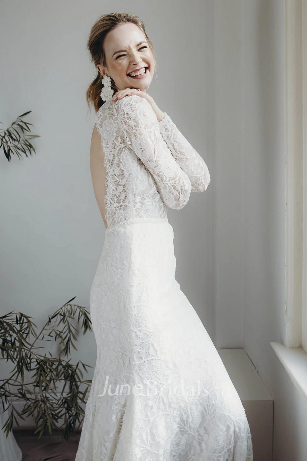 Lace Plunging V-neck Sexy Sheath Bridal Gown With Long Sleeves And Keyhole Back