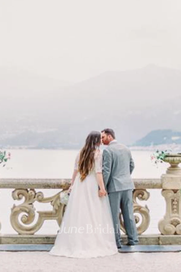 Plus Size Half Sleeves A-Line Appliques V Neck Lace Bridal Gown