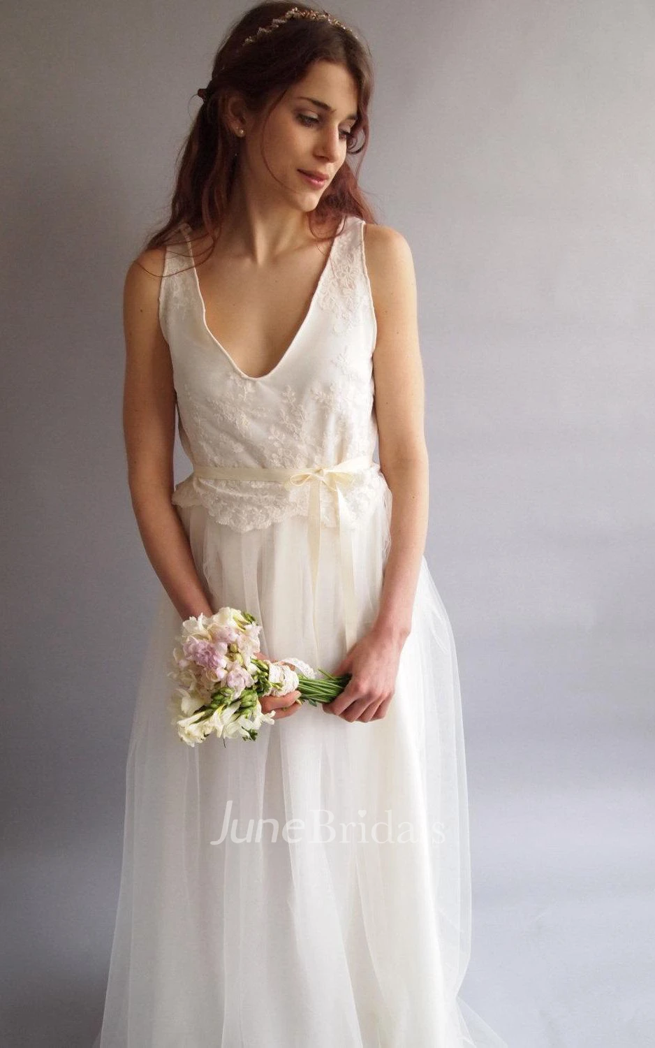 Ivory Floor-length Tulle Bridesmaid Dress