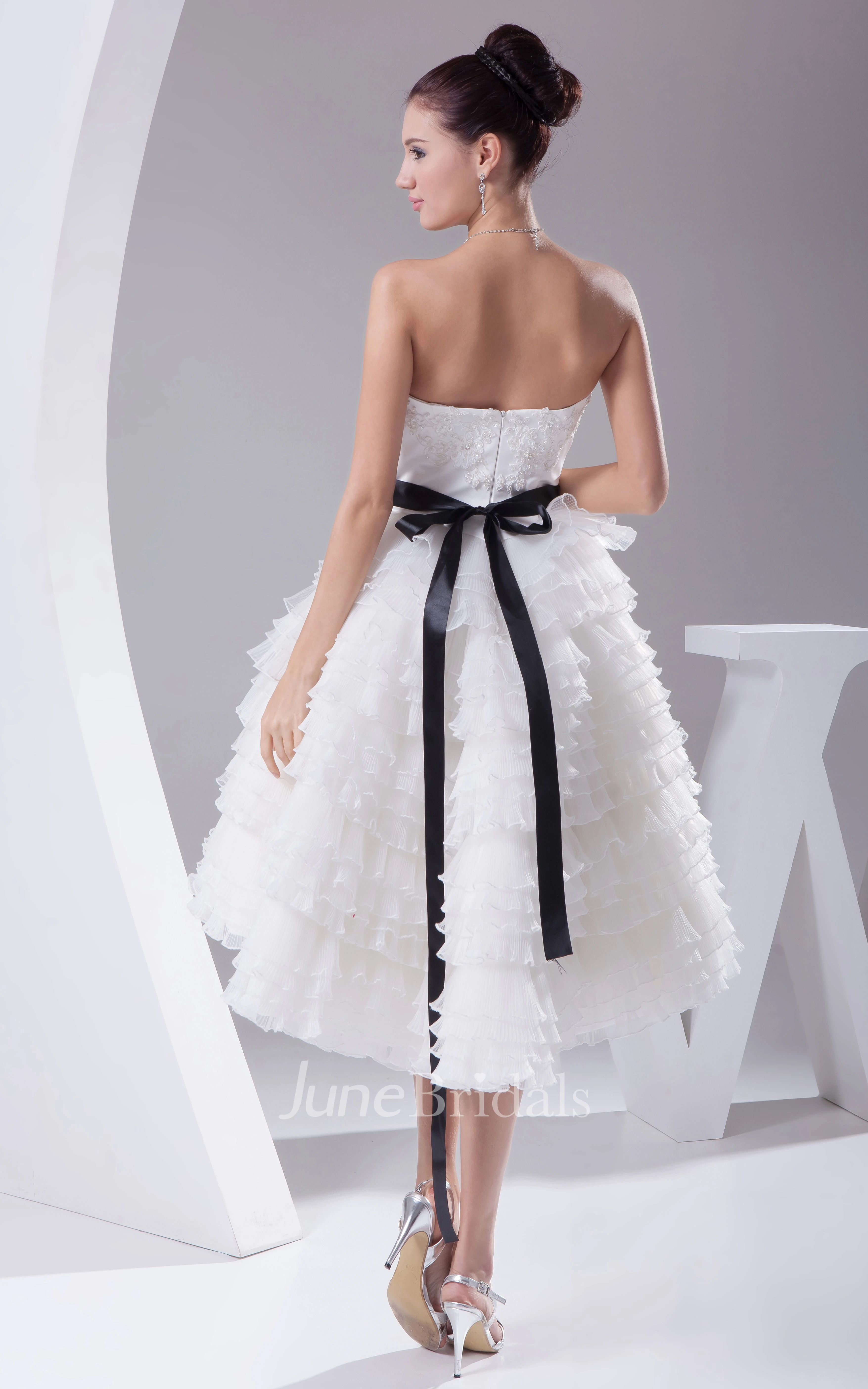 Sweetheart High-Low A-Line Dress With Tiers and Appliques