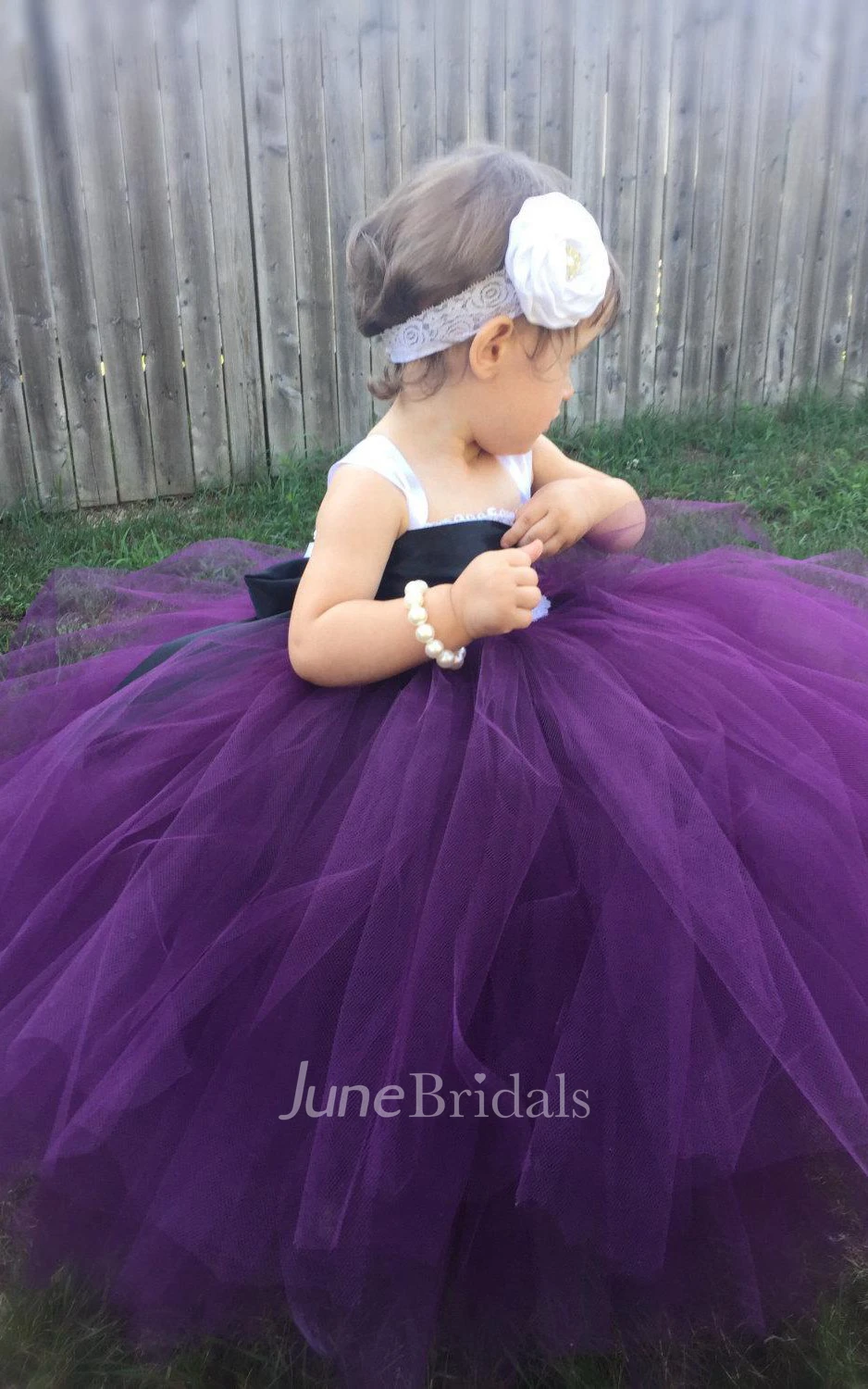 Sleeveless Pleated Tulle Ball Gown With Flower&Sash Ribbon