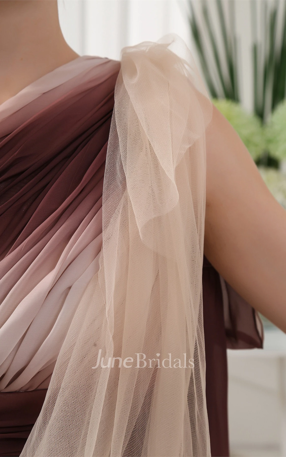 Two-Tone One-Shoulder Pencil Dress with Overall Ruching Design