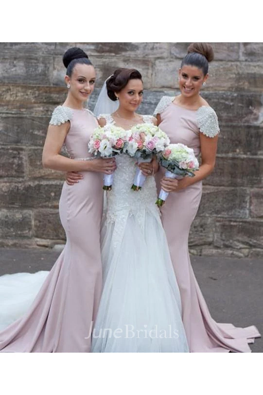 Elegant V-neck Cap Sleeve Tulle Wedding Dress With Lace Appliques