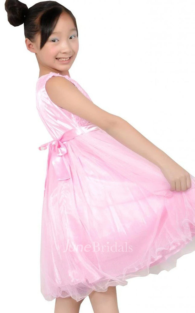 Sleeveless A-line Dress With Flroal Bodice