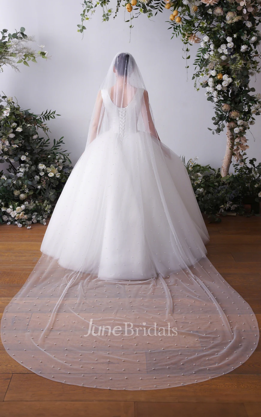 Timeless Elegant One Tier Cathedral Length Pearl Tulle Bridal Veil