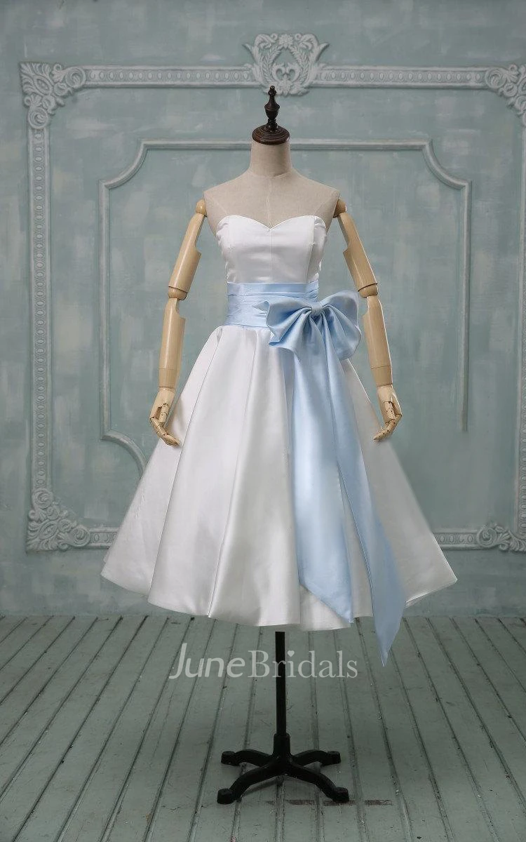 Sweetheart Lace-Up Back Satin Wedding Dress With Sash And Bow