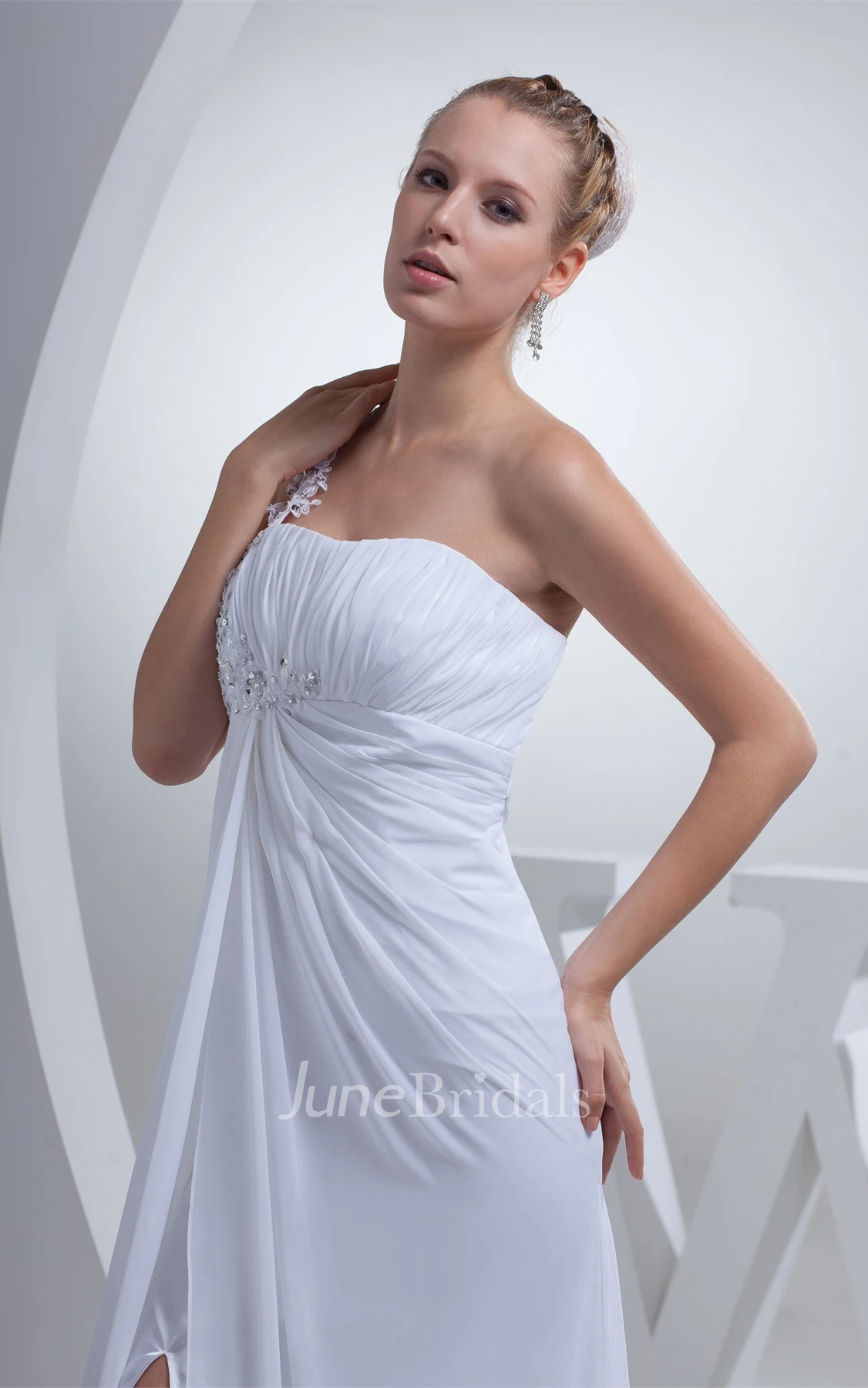 Chiffon Sleeveless Pleated Dress with Beading and Front Slit