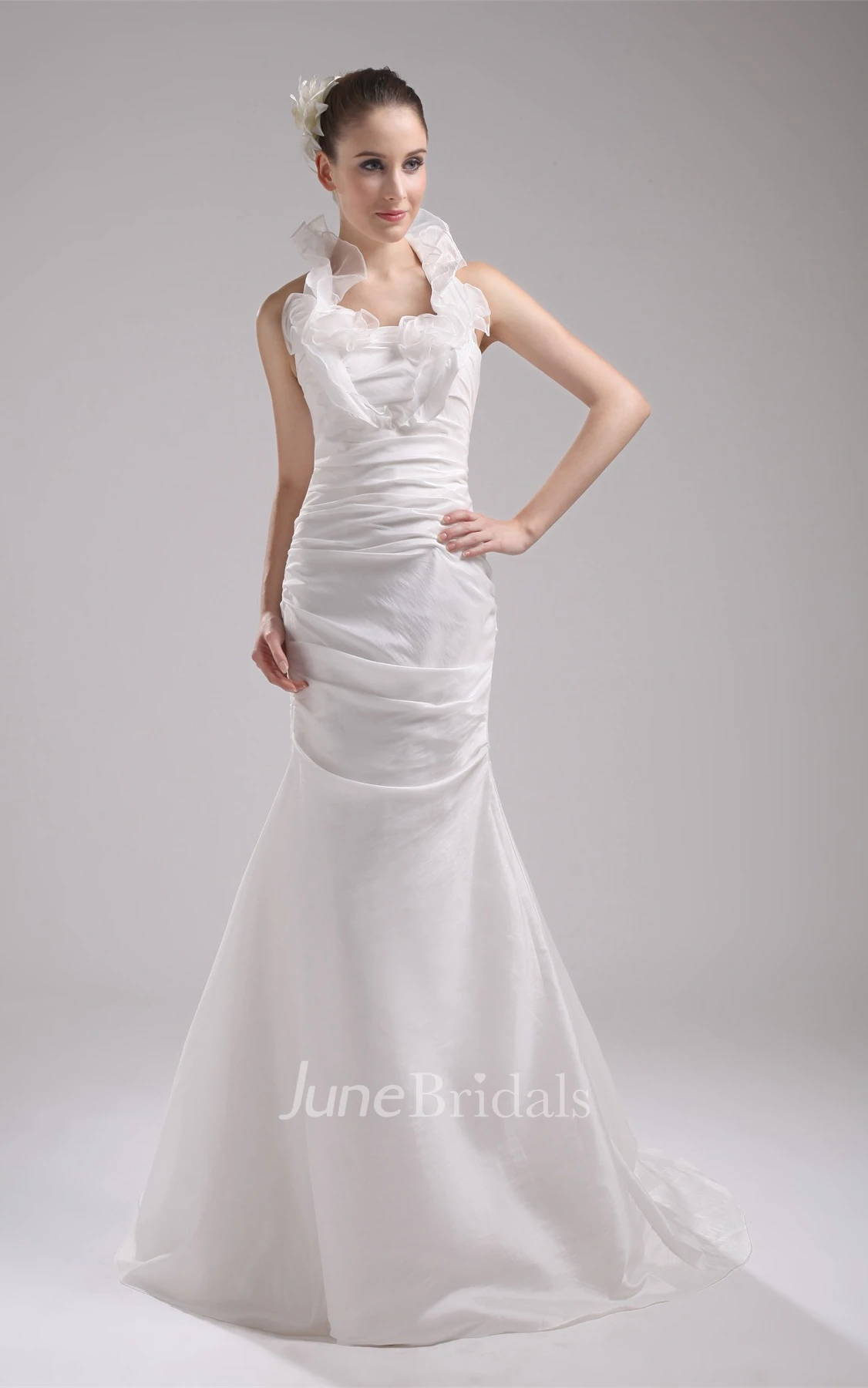 Sleeveless Ruched Mermaid Dress with Ruffled Neckline