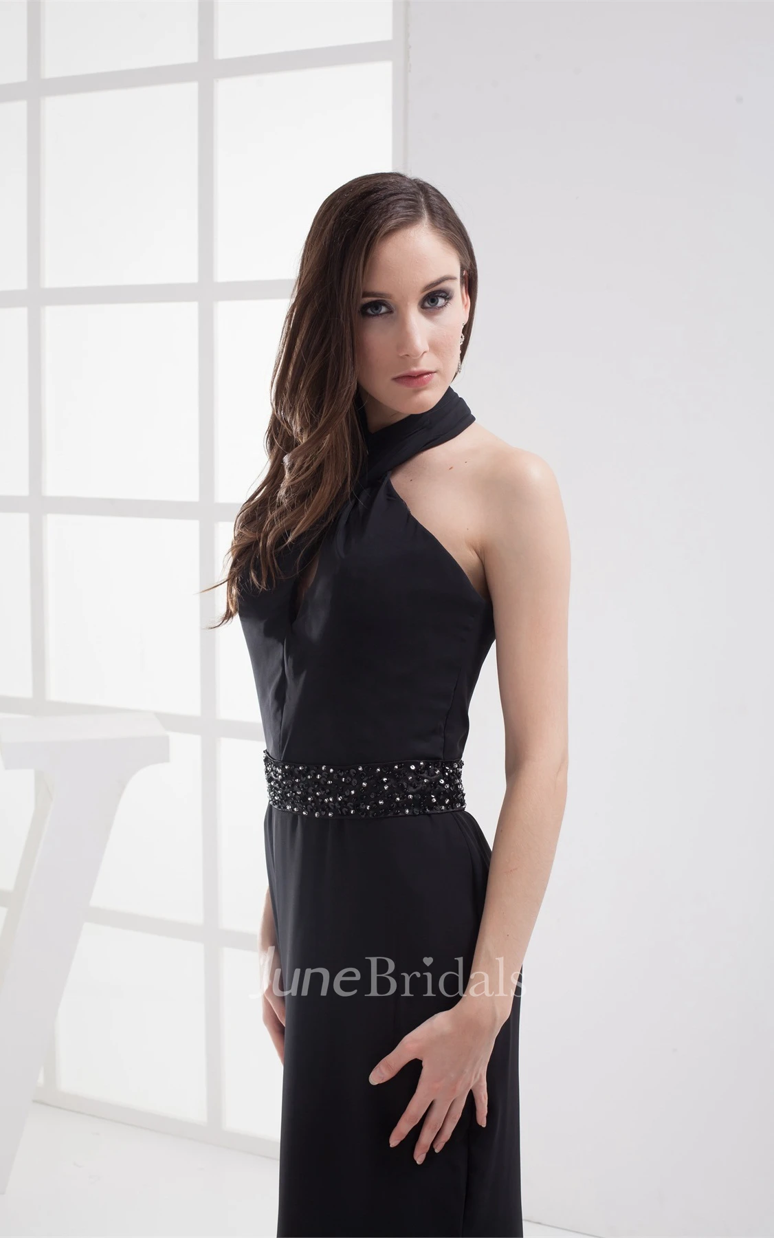 Sleeveless Mermaid Maxi Dress with Halter and Beaded Waist