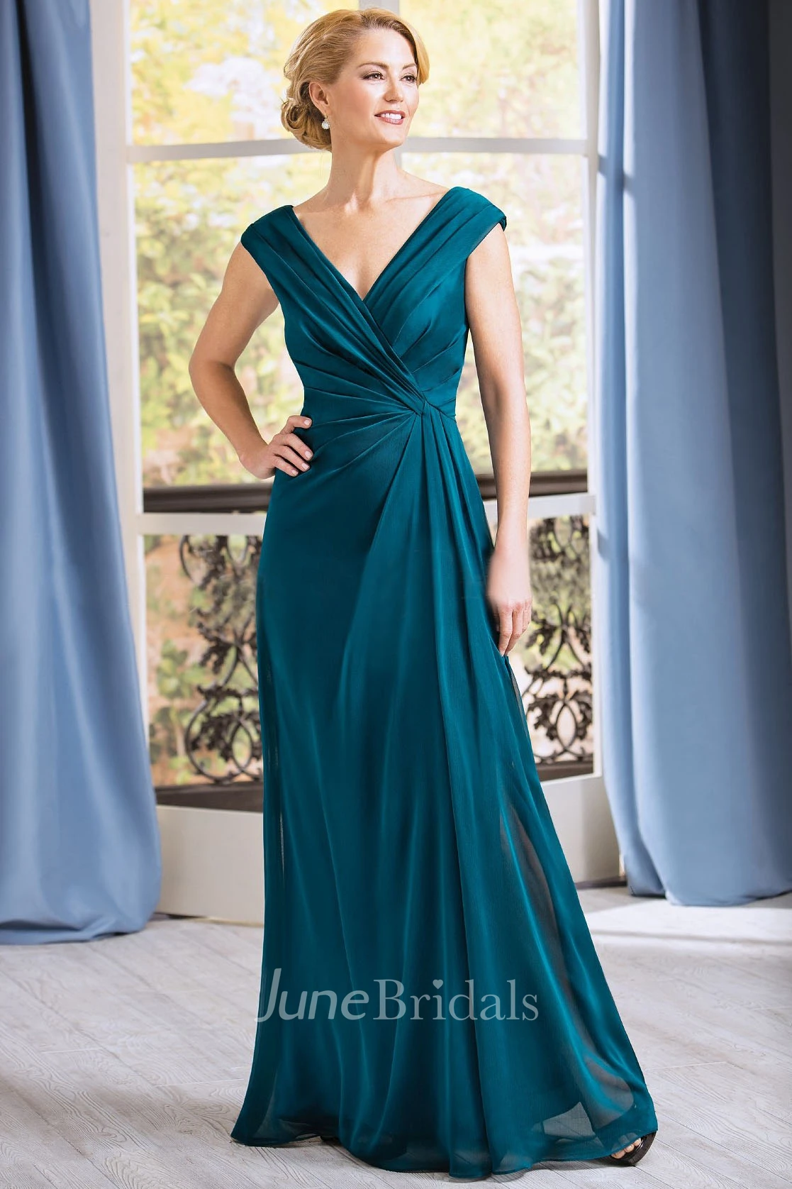 Pleated Cap-Sleeved V-Neck Long Dress with V-Back