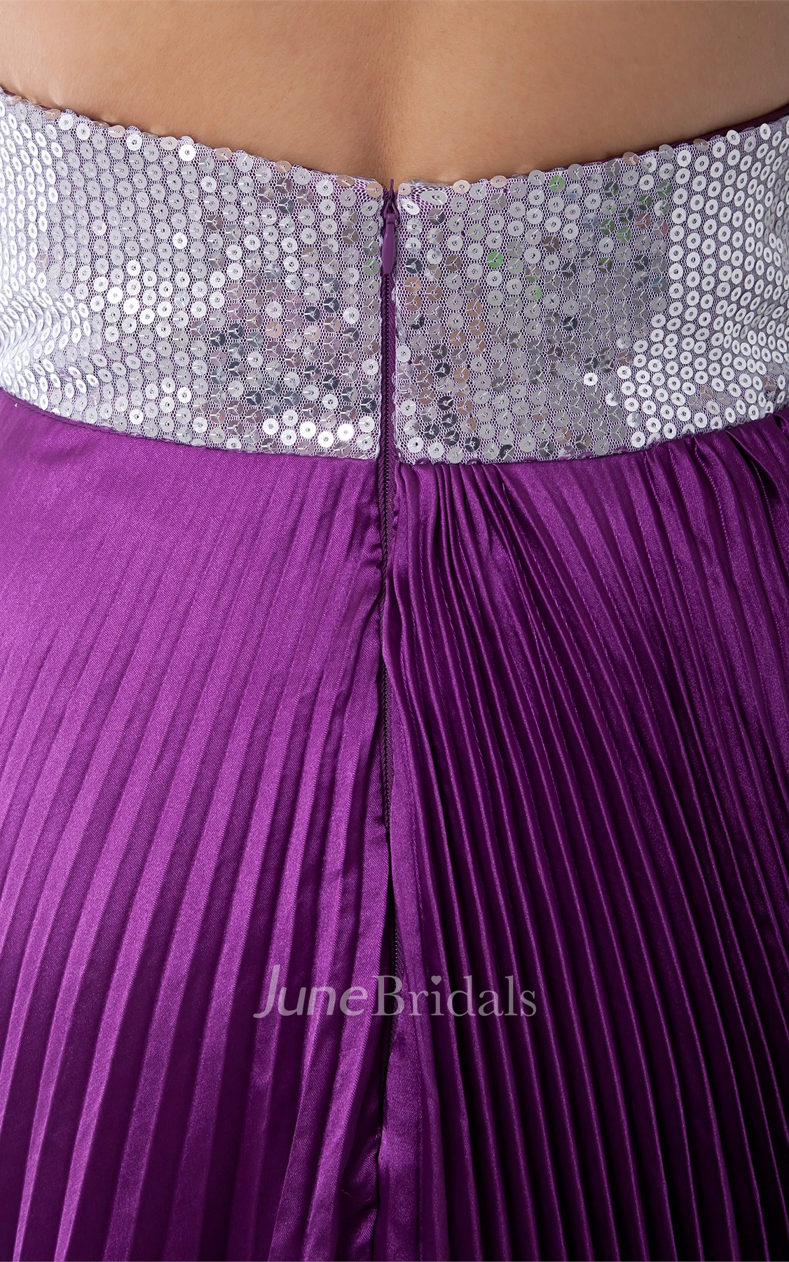 plunged sleeveless floor-length pleated dress with sequined waist