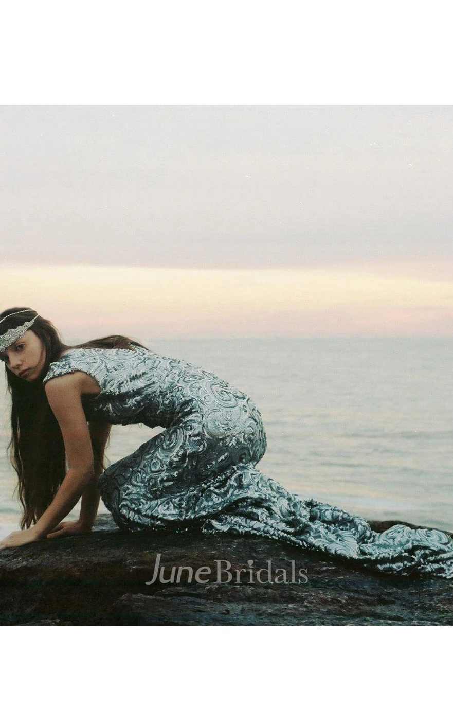 Sheath Sequins Cap Sleeve Dress With Pleats