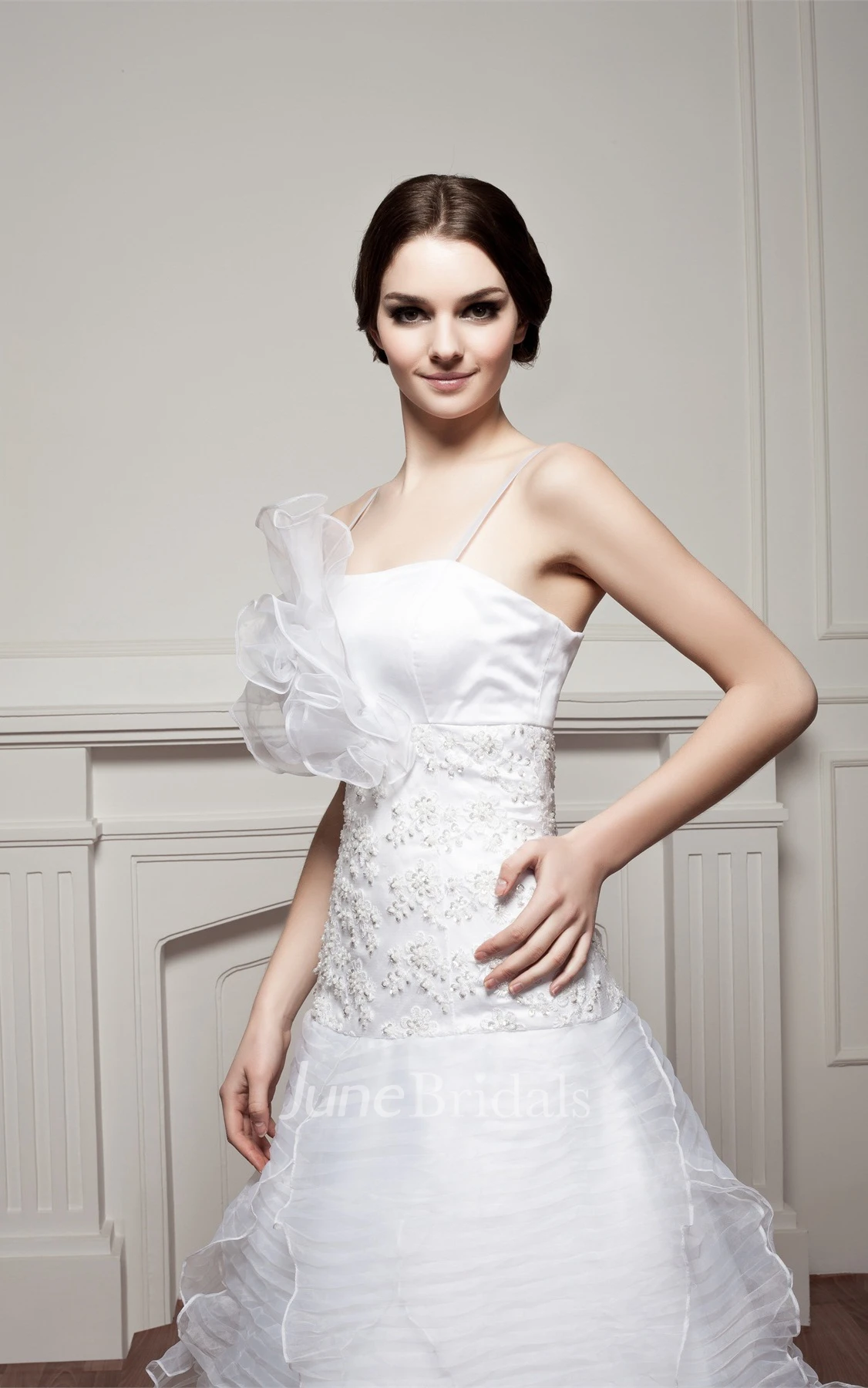 Spaghetti-Straps A-Line Ruched Dress with Appliques and Flower