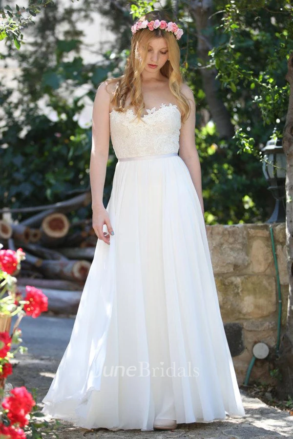 Illusion Strapless Chiffon Floor-Length Wedding Dress With Appliques