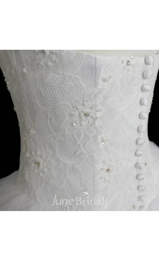 Sweetheart Button Back Tulle Wedding Dress With Crystal Detailing And Lace