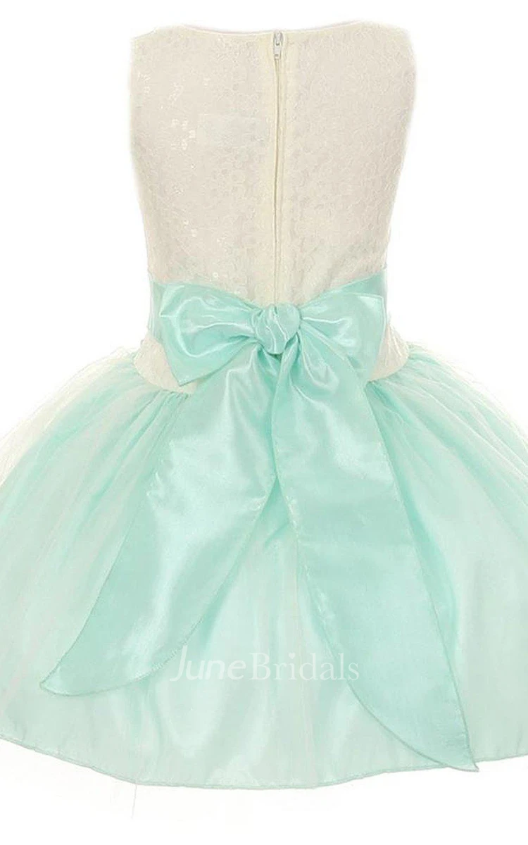 Sleeveless Dropped Dress With Flower and Pearls