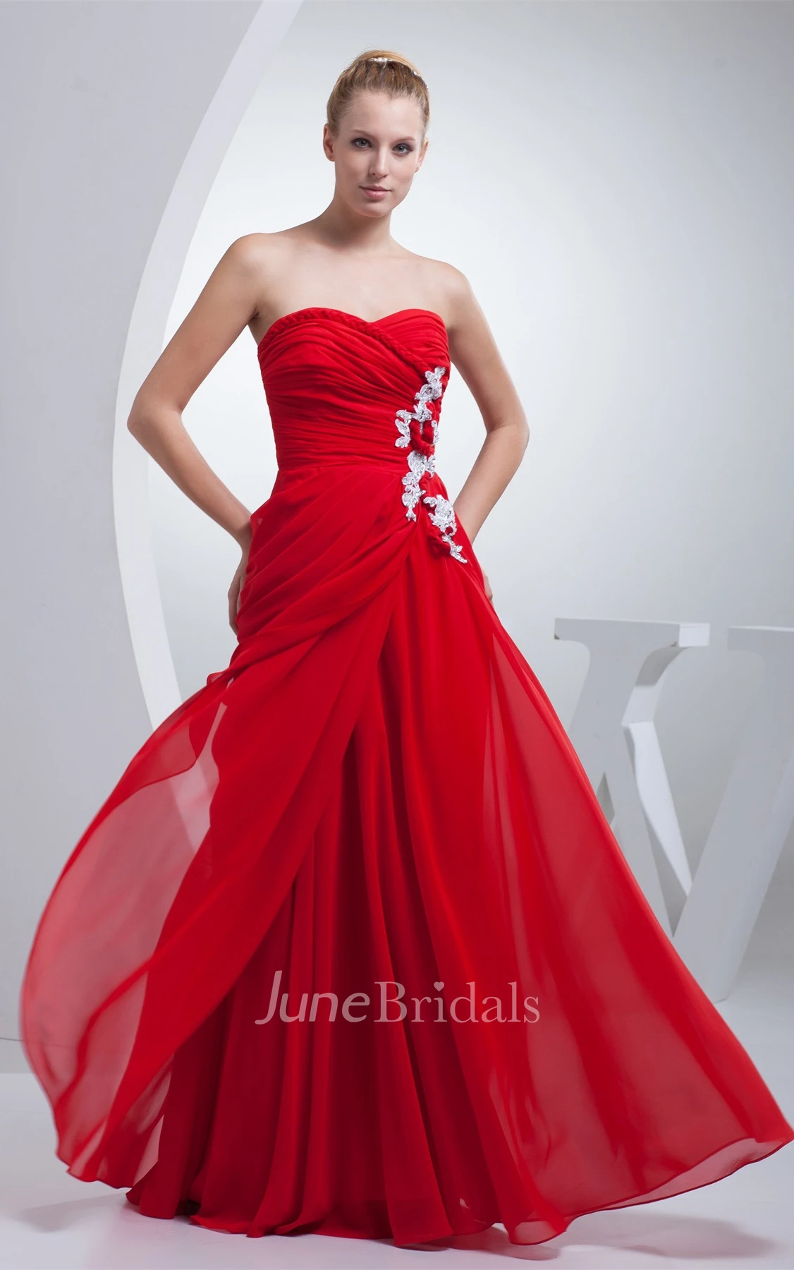 Sweetheart Criss-Cross Floor-Length Dress with Pleated and Appliques