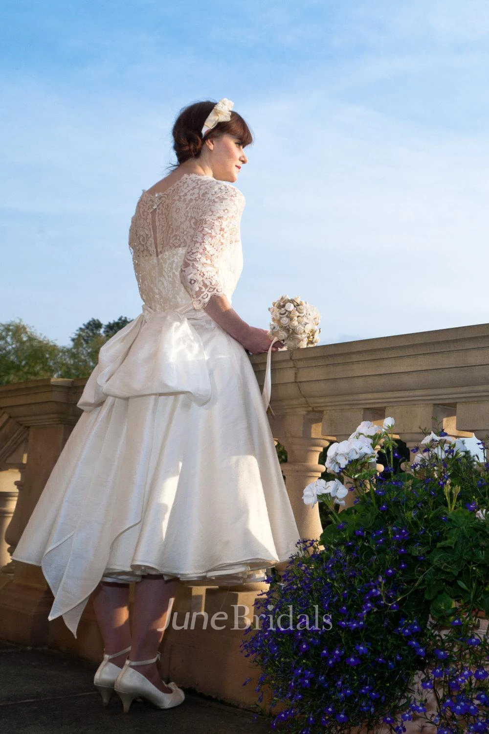 1950S High Neck Long Sleeve Pleated A-Line Tea Length Taffeta Wedding Dress