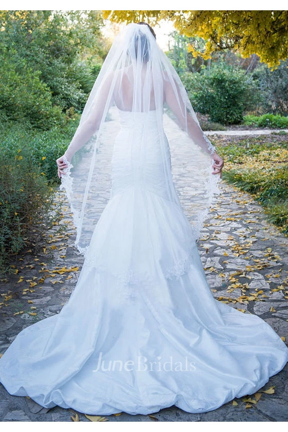 Double-Layer Short Bridal Veil With Hair Comb - June Bridals