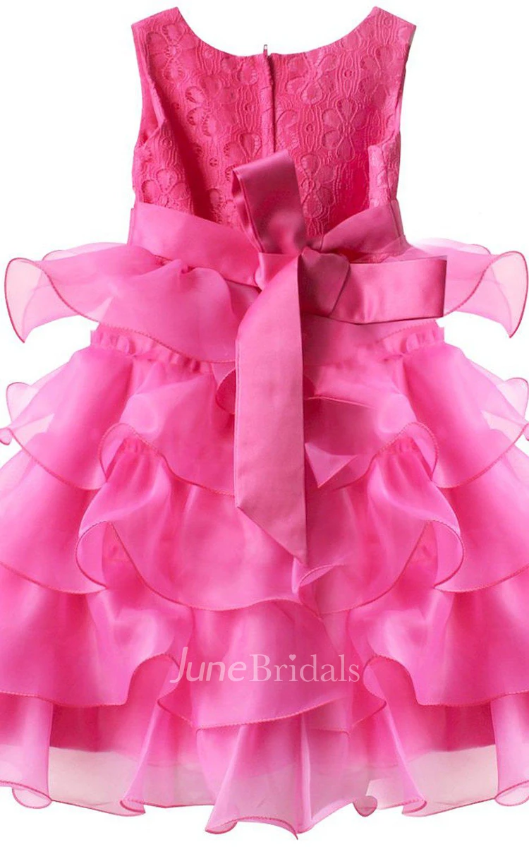 Sleeveless Ruffled Dress With Sequins and Bow