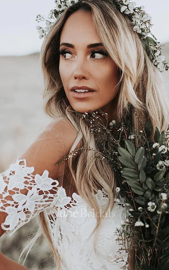 Bohemian Country Style Lace Off-the-shoulder Illusion Short Sleeve Sweap Train Dress