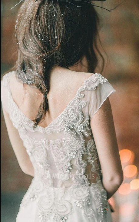 Elegant Cap-Sleeve V-Neck Dress With Beading Illusion