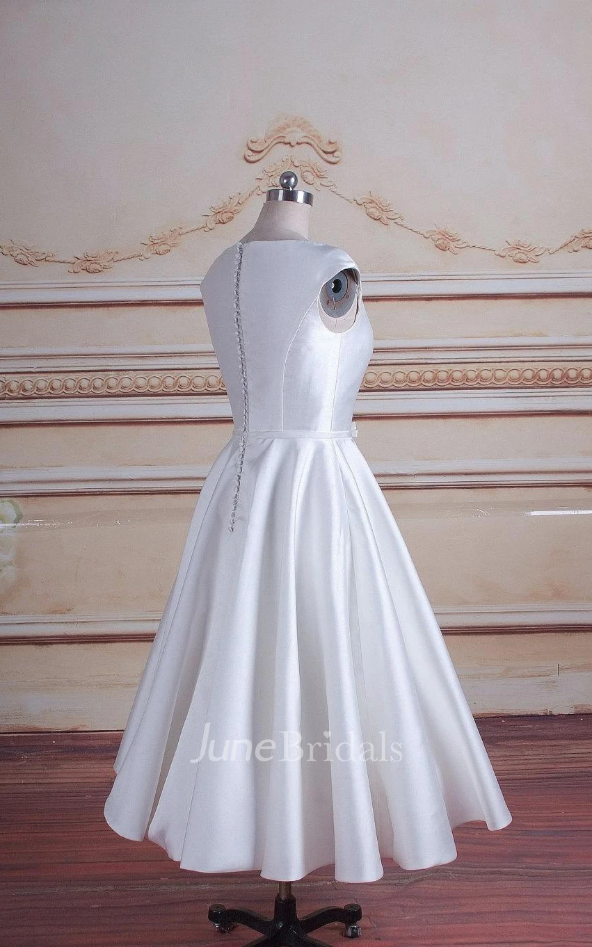 Chic A-Line Satin Short Wedding Dress