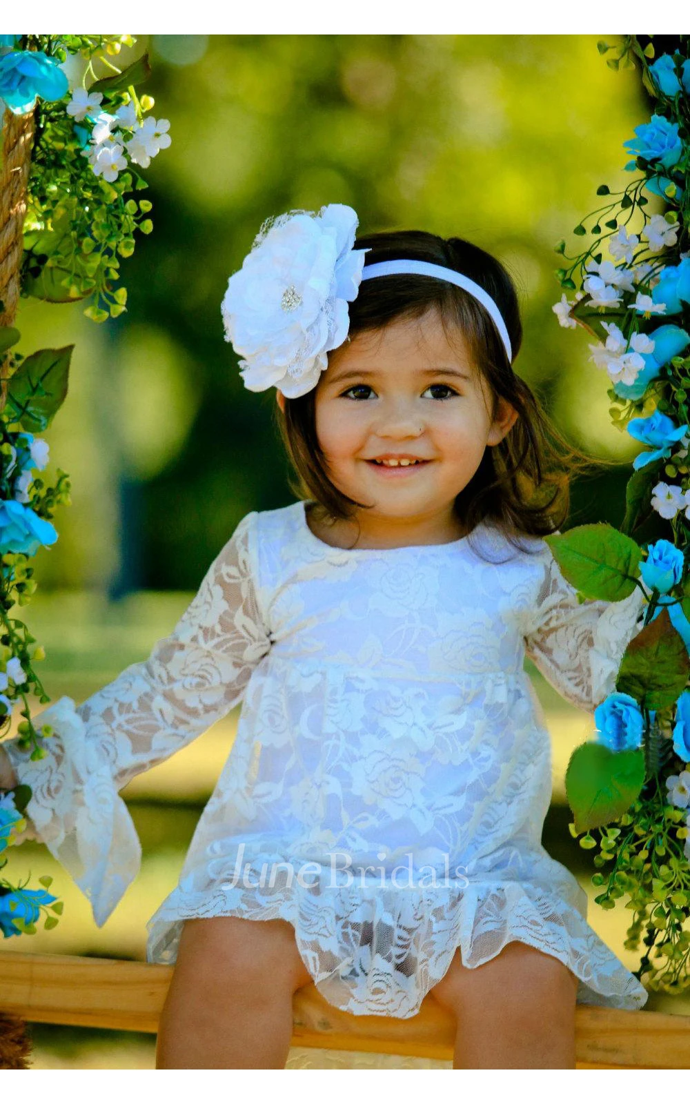 Long Sleeve Scoop Neck Pleated Lace Toddler Dress